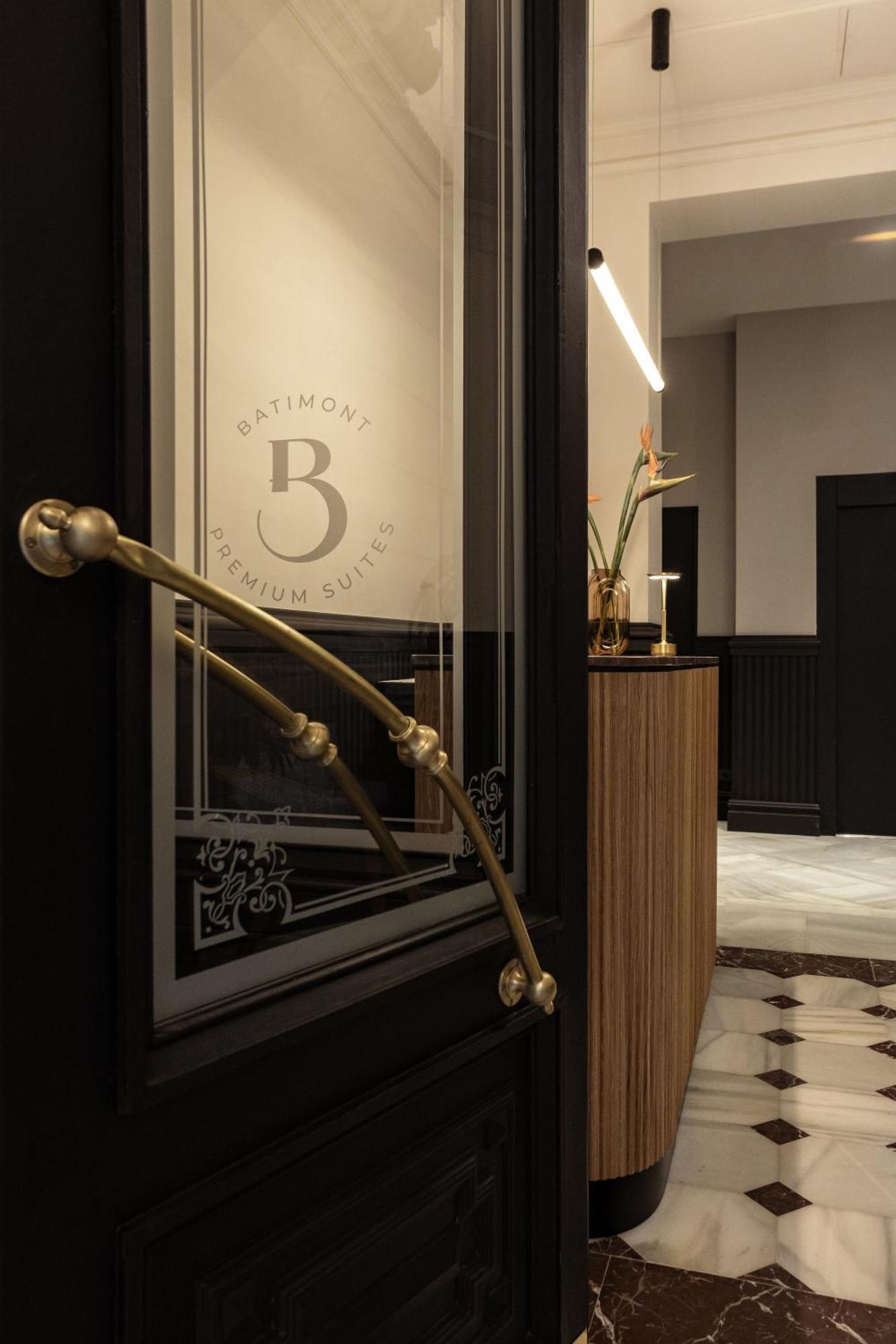 Batimont Suites & Apartments Більбао Екстер'єр фото