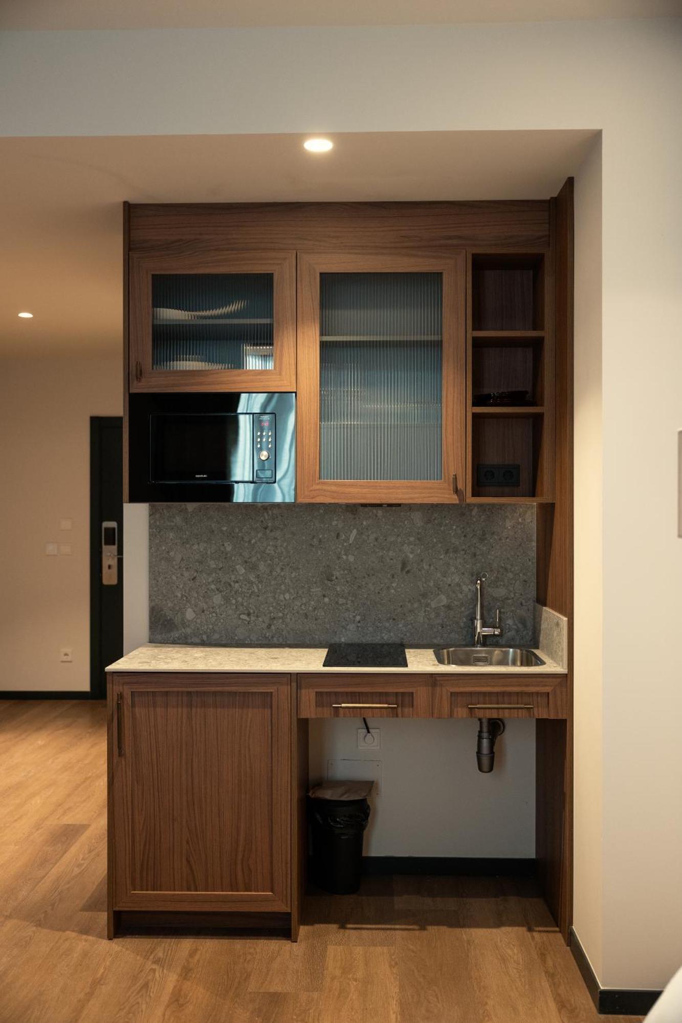 Batimont Suites & Apartments Більбао Екстер'єр фото